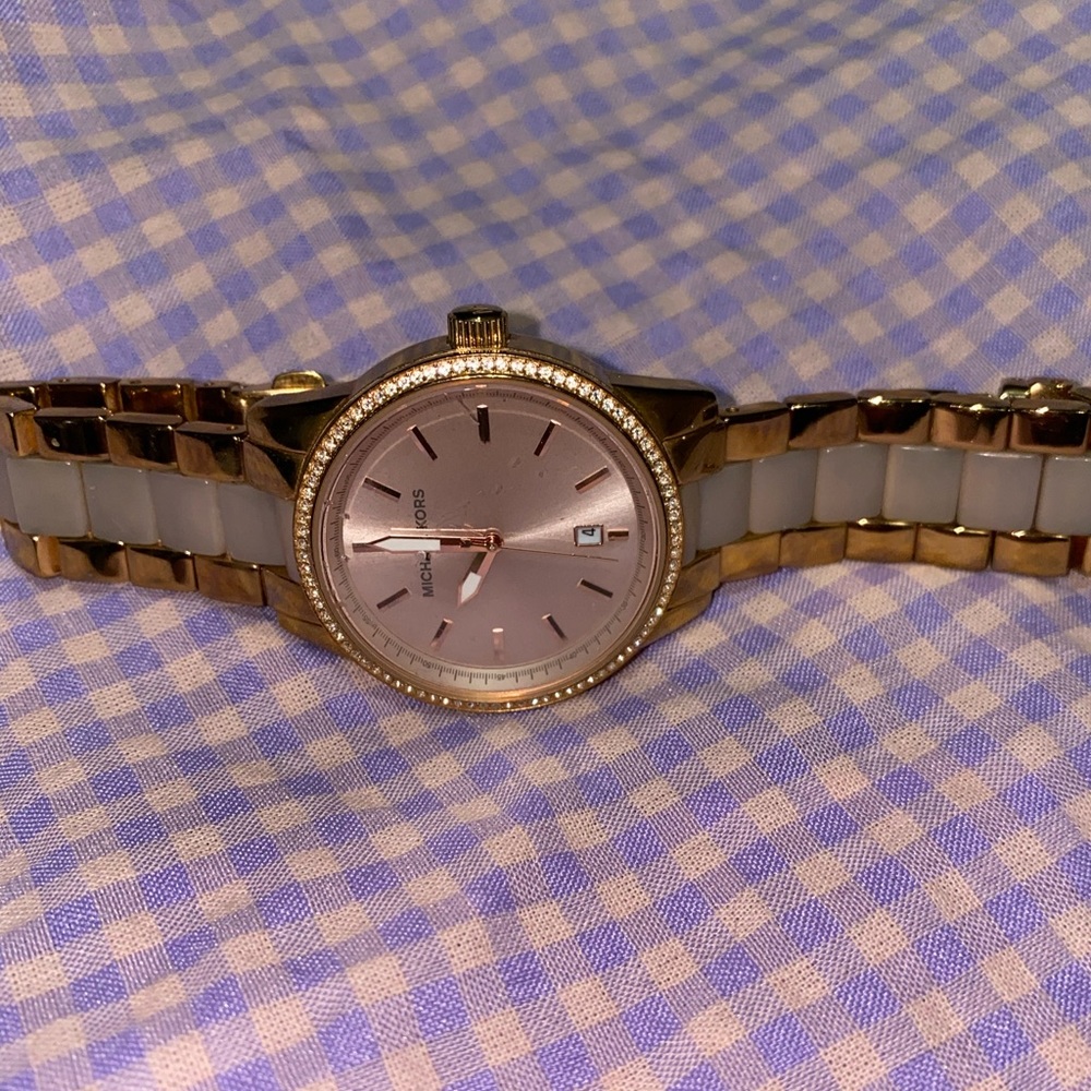 Michael Kors rose gold watch pre-worn good condition